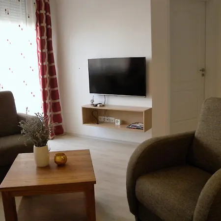 Apartmán In Siofok/balaton 19738 *