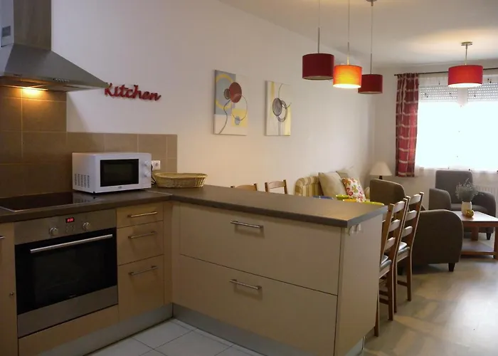 Daire In - Balaton 19738 *